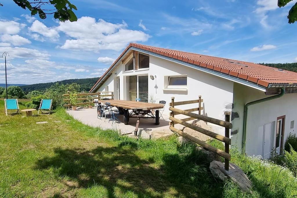 Le Grenier De Jules Et Marguerite Villa Liézey Exteriör bild